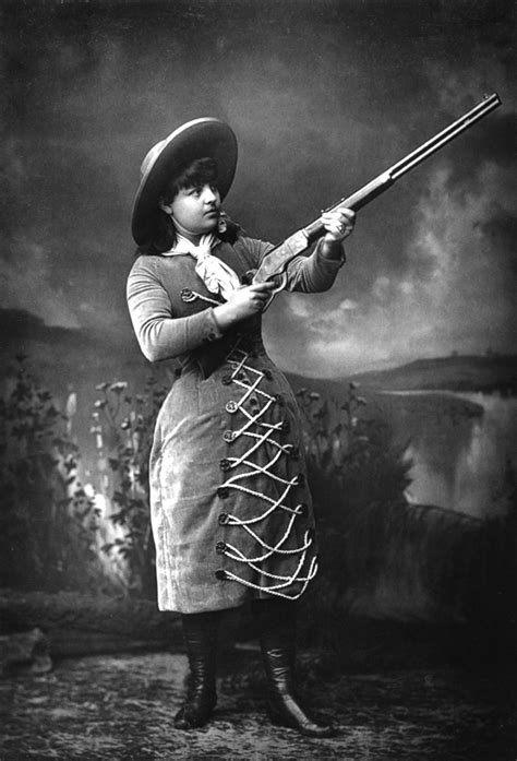 Lillian Smith: The Champion California Huntress - Karen Kondazian