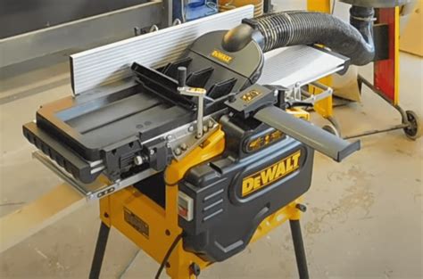 DeWalt D27300 Jointer Planer | Info, Guides & User Tips - Machine Atlas