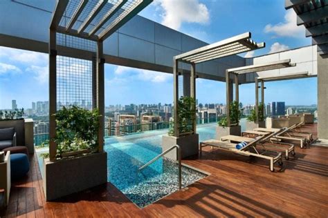 20 STUNNING Singapore Rooftop Pool Hotels [2024 Edition]