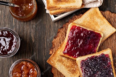 Premium Photo | Toast with jam