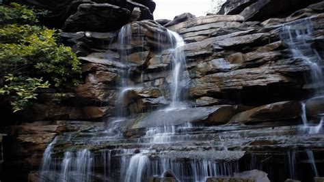 Experiencing Dhuandhar Falls in Bhedaghat