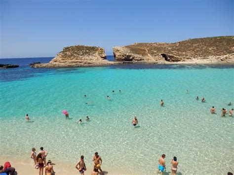 Paradise Bay Beach, Malta - Creative lunatics | Paradise bay, Malta ...