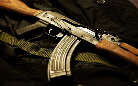 20+ Akm Assault Rifle HD Wallpapers and Backgrounds