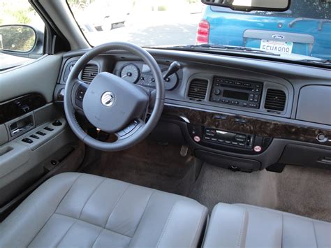 File:2011 Mercury Grand Marquis interior.jpg - Wikipedia