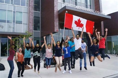 Colleges in Canada for international students without application fee ...