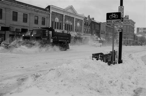 Iowa City blasted by another winter storm - The Daily Iowan