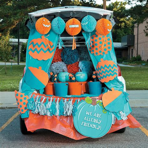 Trunk-or-Treat+Teal+Pumpkin+Décor+Idea+-+OrientalTrading.com | Trunk or ...