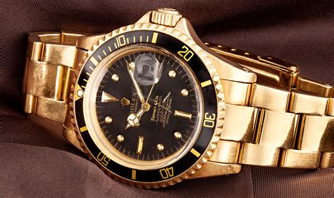 Vintage Of The Week: Gold Rolex Tiffany Submariner 1680