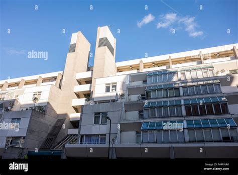 The Brunswick Centre Brutalist architecture, Bloomsbury, London, UK ...