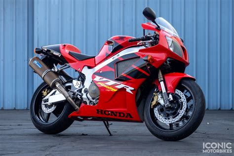 2001 Honda RC51 – Iconic Motorbike Auctions