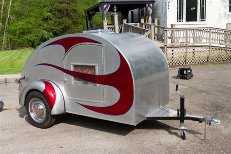 Custom-Made Aluminum Trailer Is the Hot Rod of Teardrop Campers, It Can ...