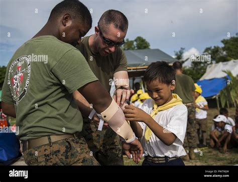 Boy scout of the philippines hi-res stock photography and images - Alamy