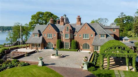 Inside Billy Joel’s Spectacular Long Island Waterfront Mansion