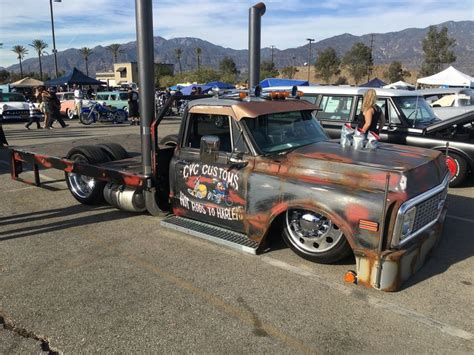 Slammed C30 Dually Hauler at Mooneyes Christmas Show 2017 | Custom ...