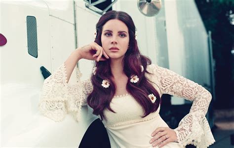 Lana Del Rey Teases Music Video Release For Two New Tracks | Music News ...