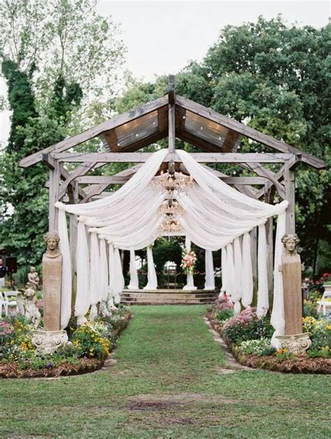 Pin by Za Arus on Weddings and Such | Vintage garden wedding, Romantic ...