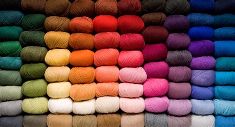 Best Types of Knitting Yarn - Grandma Knits