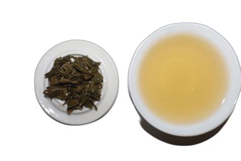 Darjeeling Whole Leaves Yellow Tea at Rs 2500/kg | Darjeeling Tea in ...