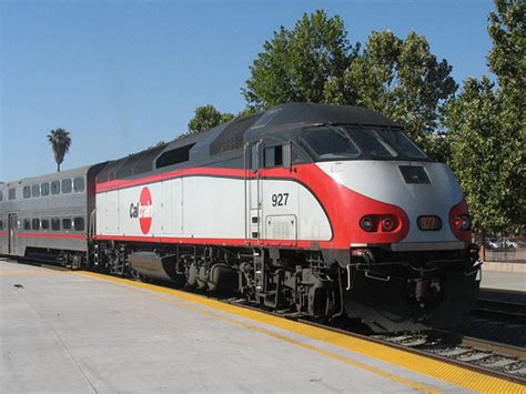 Caltrain to raise fares, cut service - San Francisco Public Press