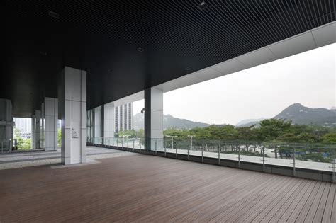 Gallery of National Museum of Korean Contemporary History / JUNGLIM ...