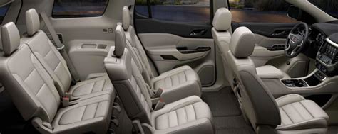 2021 GMC Acadia Interior | Dave Arbogast