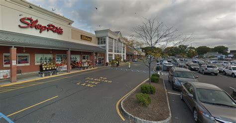 Man critically wounded during stabbing in ShopRite parking lot ...