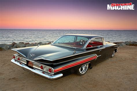 ’60 CHEVROLET IMPALA BUBBLETOP CUSTOM