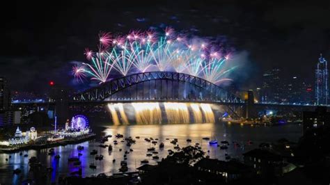 Watch Sydney New Year's Eve Fireworks Live Stream 2022-2023