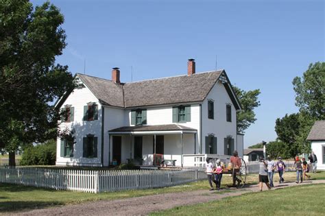 Learn - Stuhr Museum : Stuhr Museum