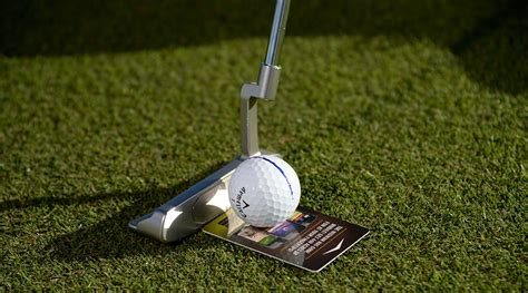 A Simple Way To Check Your Putting Alignment - Australian Golf Digest