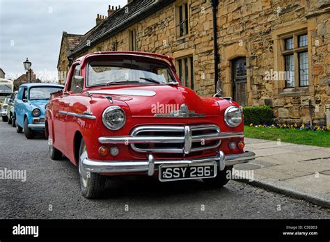 Vauxhall velox hi-res stock photography and images - Alamy