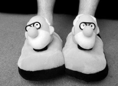 Funny feet slippers - 33 Pics | Curious, Funny Photos / Pictures