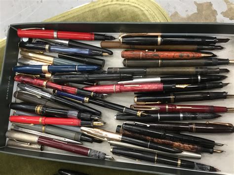 Lot 3623 - Collection of vintage fountain pens