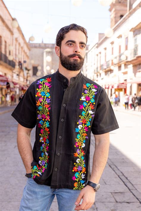 Mens Mexican Traditional Shirt. Floral Embroidered Guayabera for Men ...