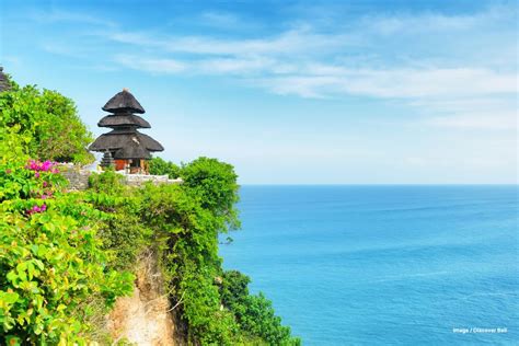 Your guide to Uluwatu Temple - The Ungasan