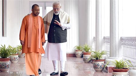 'To make a new India': Yogi Adityanath meets Modi in Lucknow ...