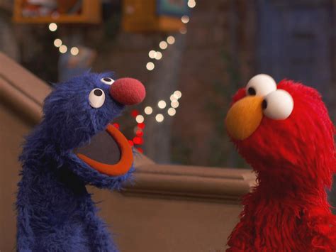 "Sesame Street": Behind the scenes with the Muppets, and the puppeteers ...