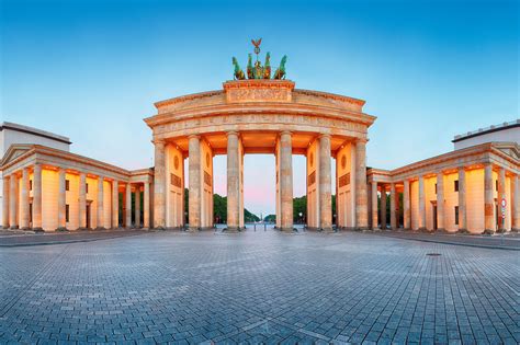 πανεμορφη Ναυτία Ναύτης top 10 berlin sights ταξί φθάνω ράδιο