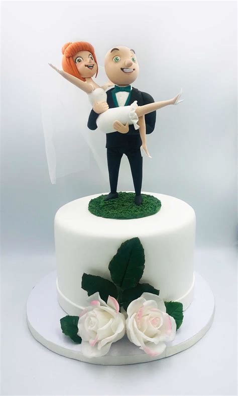 World Cake Topper. Lucy & Gru wedding cake topper, Animated Inspire wedding