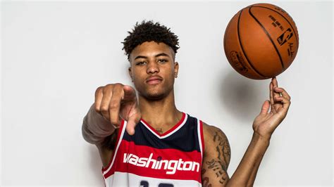 NBA | Kelly Oubre fined $15K for late-game crotch grab | SPORTAL