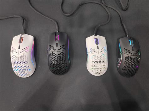 Model O (left) vs Model O- (Gamescom 2019) : MouseReview