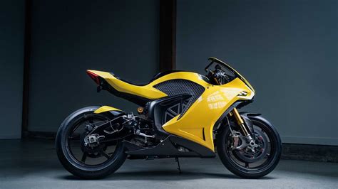 CES: Damon Hypersport electric motorcycle promises 200-mile range ...