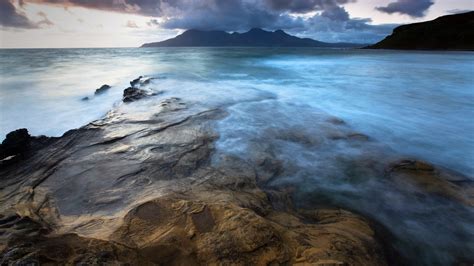 Isle Of Eigg – Bing Wallpaper Download