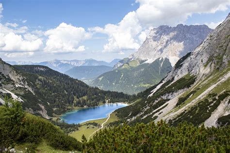 View of the Seebensee and the Zugspitze, Austrian Alps [OC][4500×3000 ...