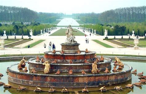 Versailles Skip-the-Line Tour with Optional Lunch from Paris 2021