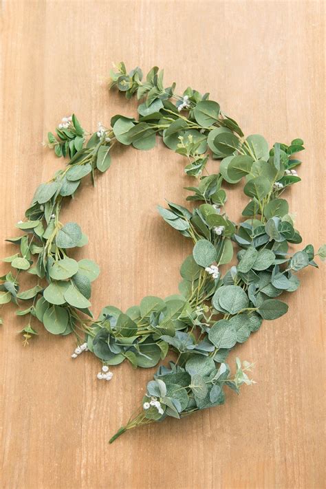 Fuller Eucalyptus Garland | Greenery garland, Greenery, Vintage wedding ...