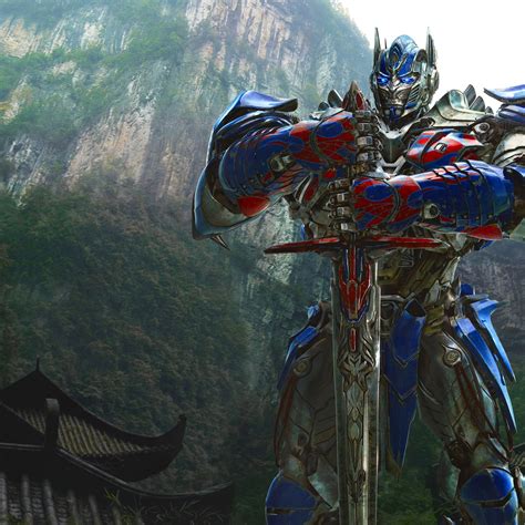 2248x2248 Resolution Optimus Prime In Transformers 2248x2248 Resolution ...