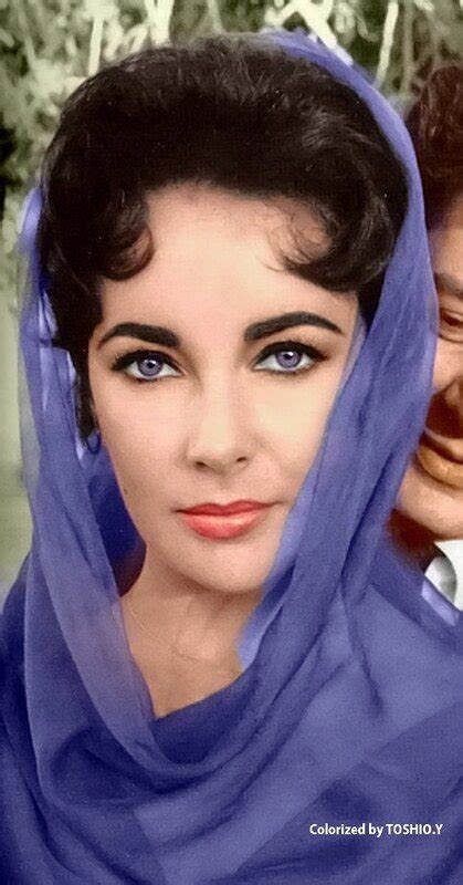 Elizabeth Taylor Purple Eyes