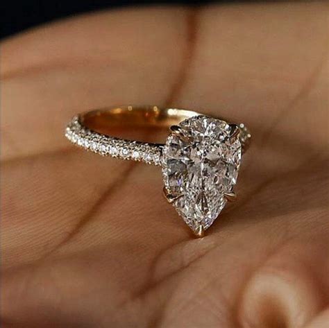 32 Stunning Pear Shaped Diamond Engagement Rings - The Glossychic