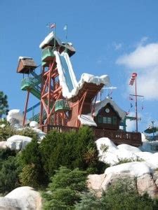 Summit Plummet 1 - DisneyDining